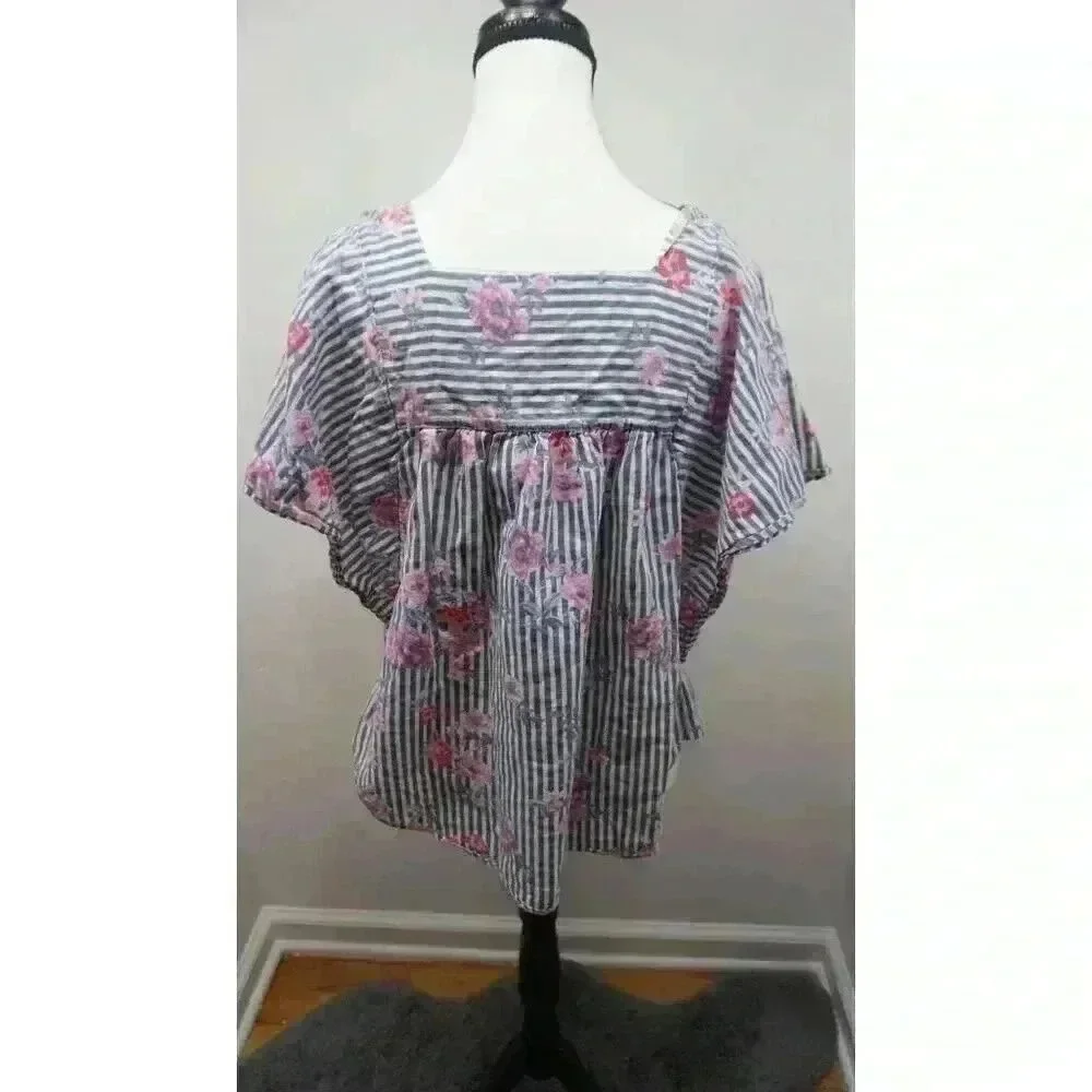 Time and Tru Women’s Striped Floral Blouse, Size M (8-10) - Picture 6 of 14